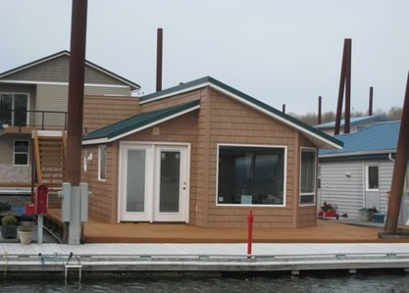 floatinghome