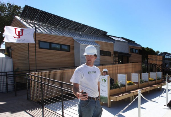 photo_daily1012_122_sm