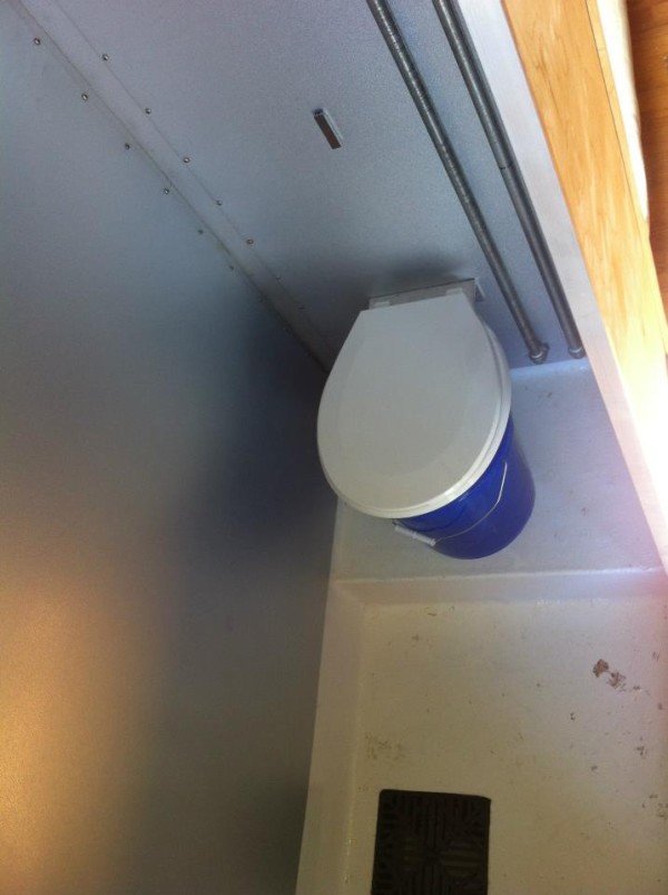 trekker-toilet