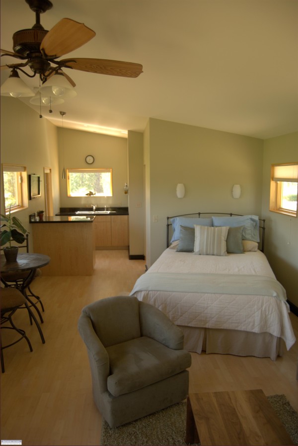 yellowstone-lodge-cabin6