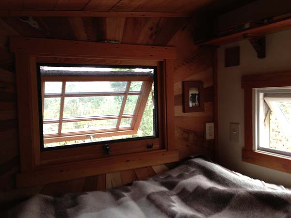 loft bed