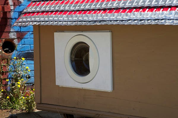 homeless-shelter-window