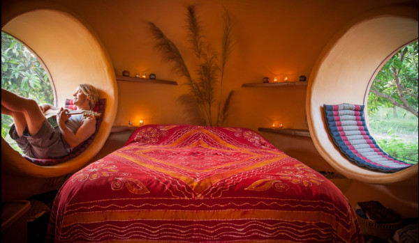 steve-areen-dome-bedroom