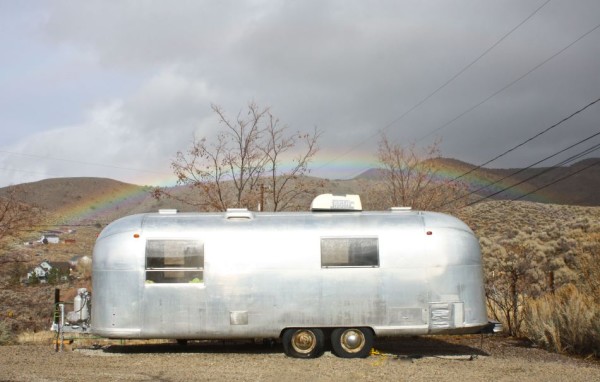 airstream-rainbow