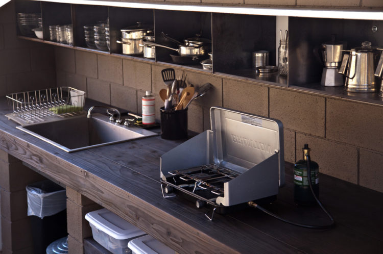 wagon-encampment-kitchen