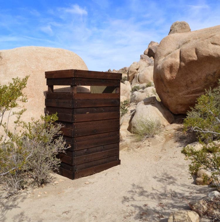 wagon-encampment-toilet