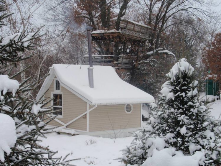 LittleCabin-MarkMiller-treehouse