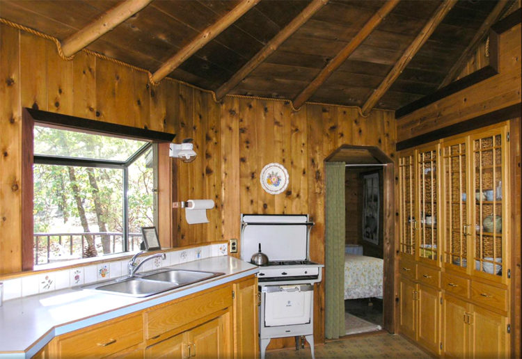 ananda-meditation-retreat-cabom-interior