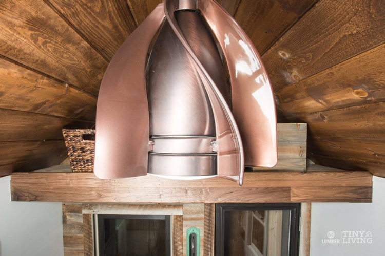 84Lumber-TinyHouse-lamp