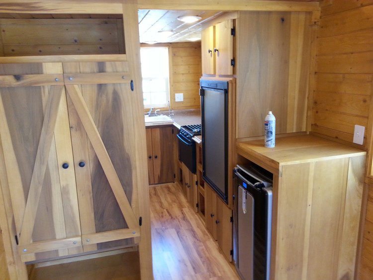 MyBunkHouses-kitchen