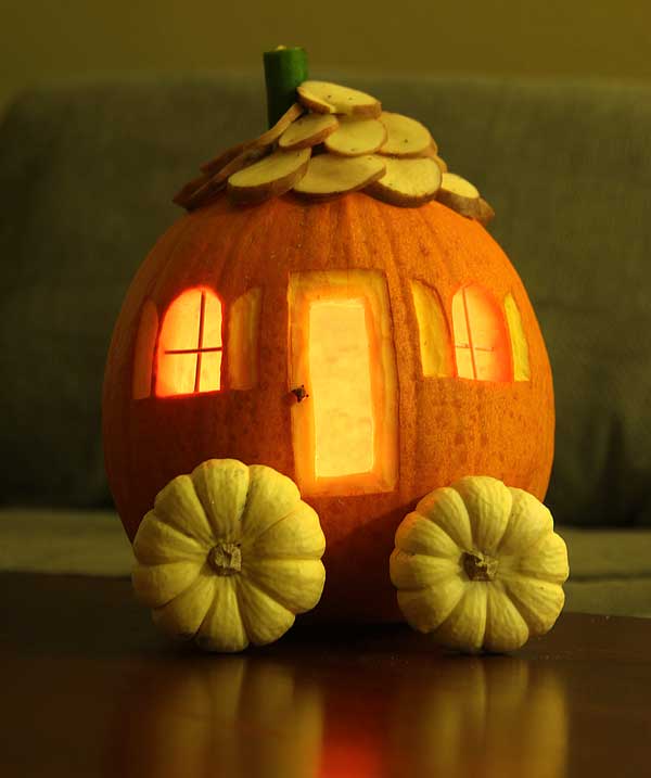 Pumpkin shop house carving