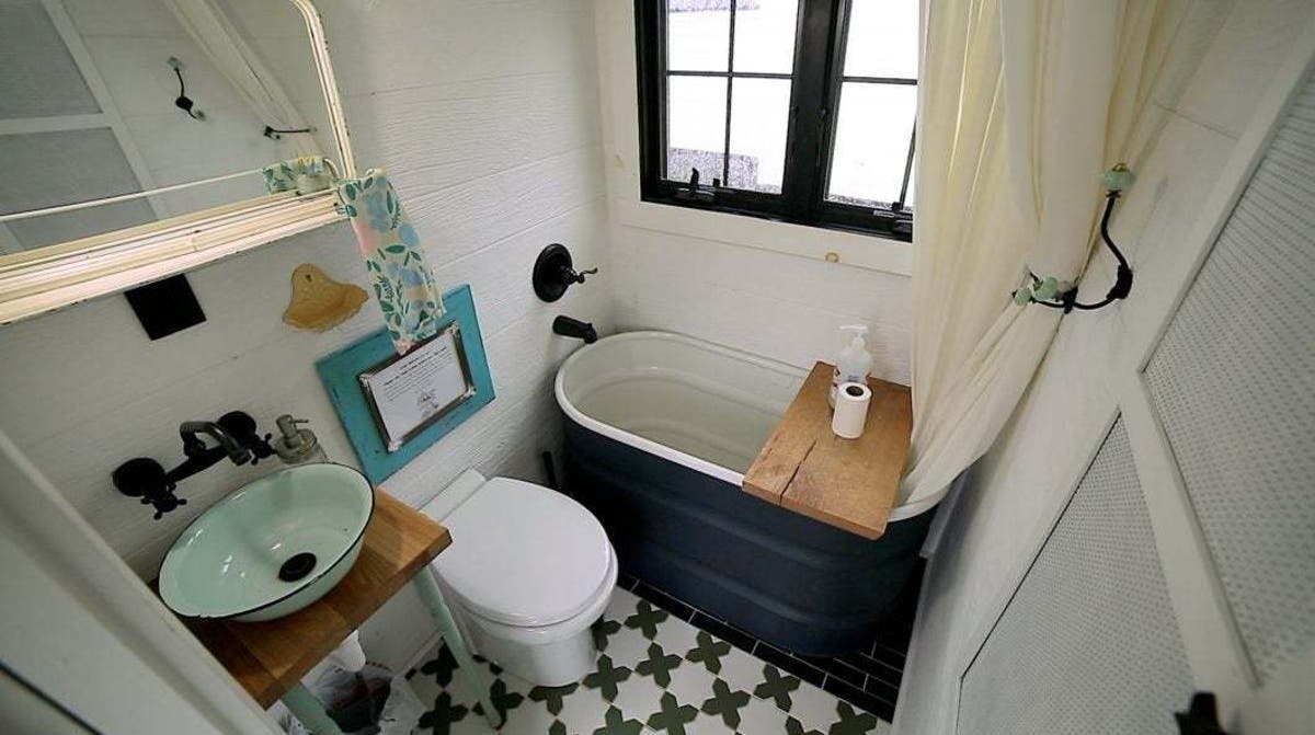 5 Fab Tiny House Bathroom Ideas, Tiny House Bathroom Plan