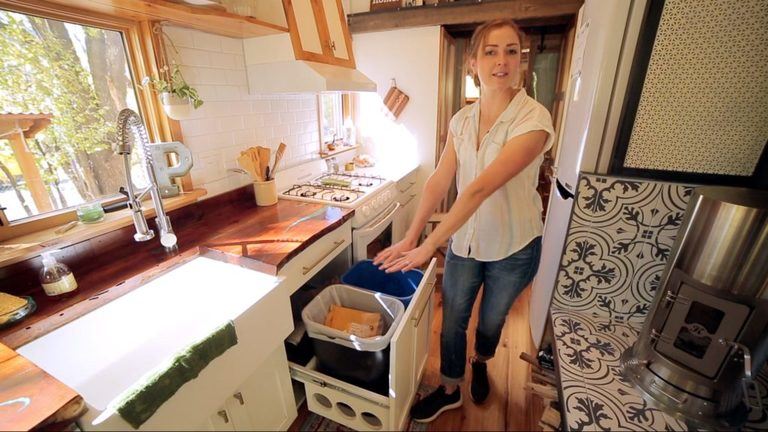 tiny house kitchen trash can