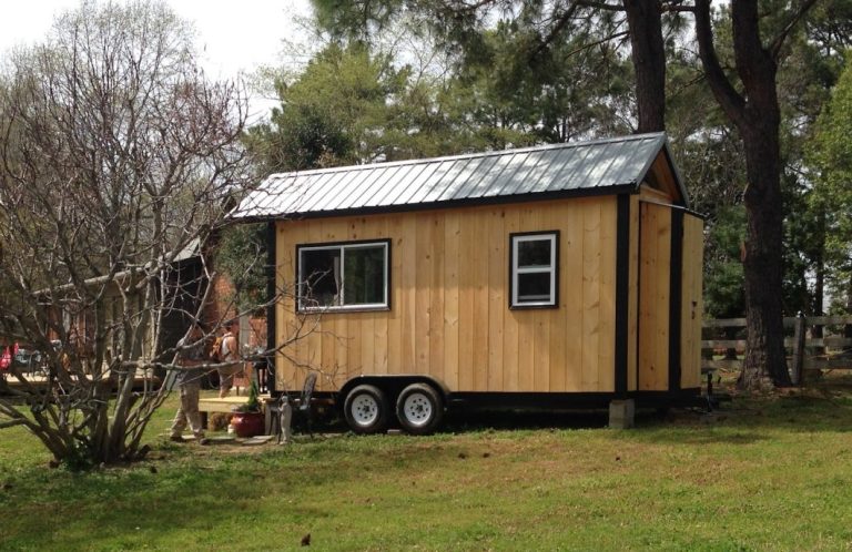 tiny house on wheels