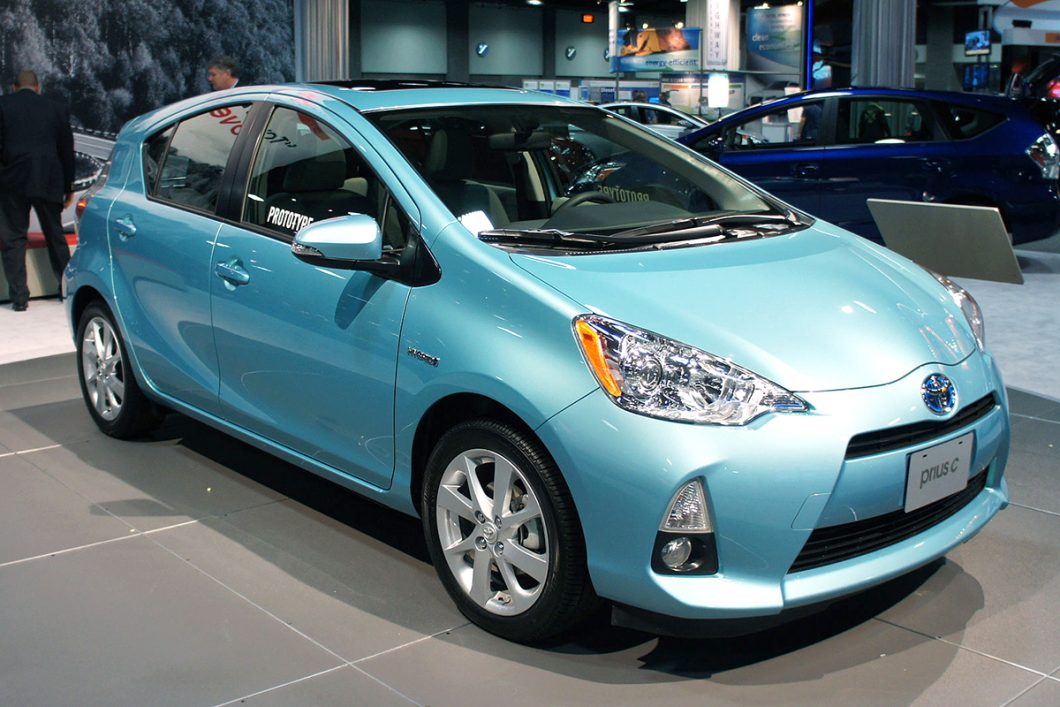 Prius C in blue