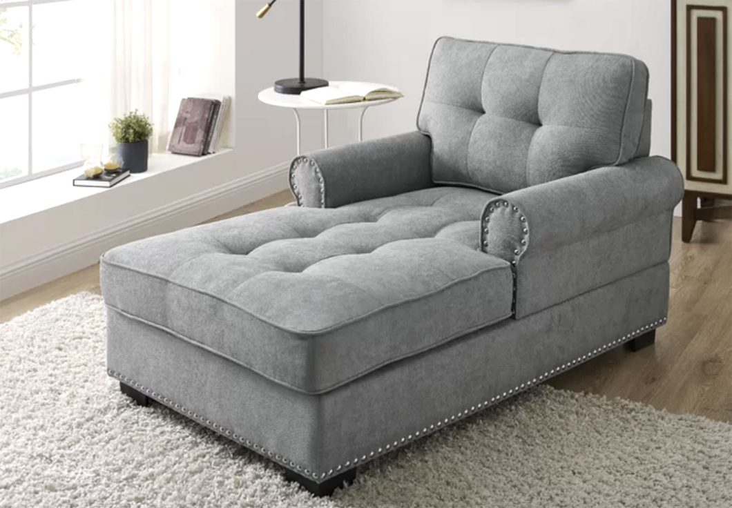 Chaise lounge in a living room