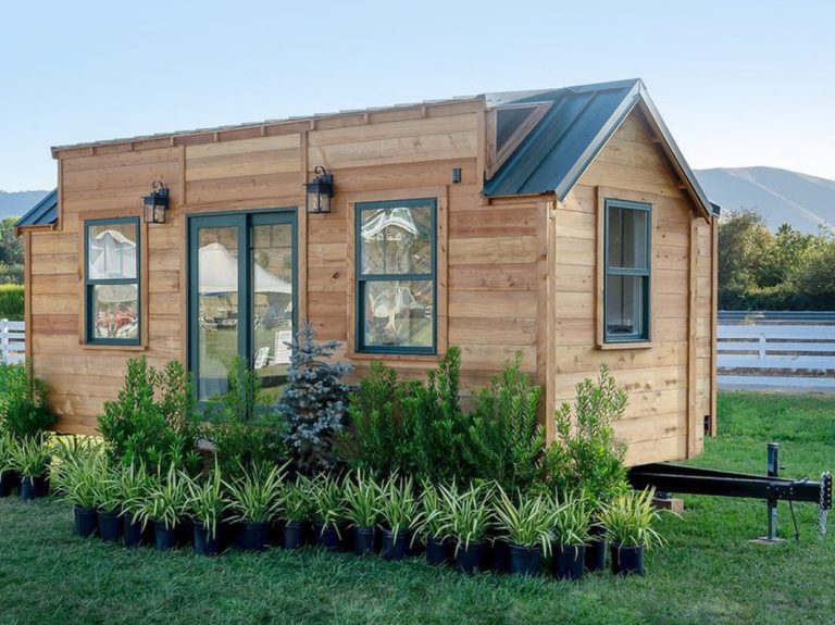 Tiny House Magazine Issue 129