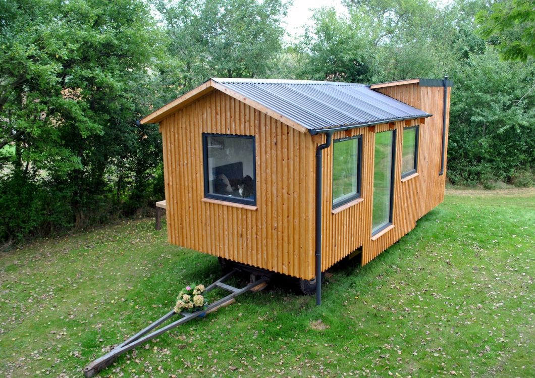 outside of tiny house