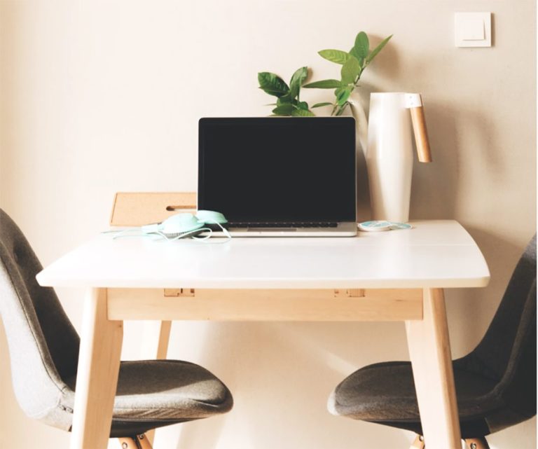 Beautiful and functional table and and desk