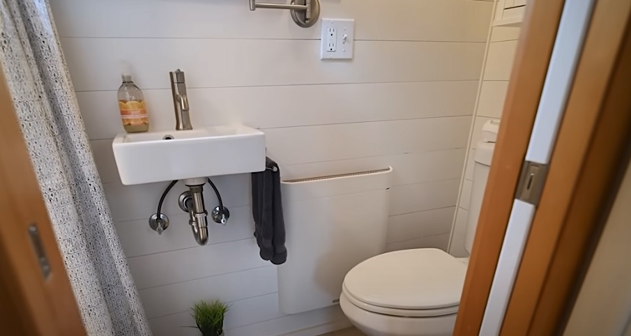 tiny bathroom