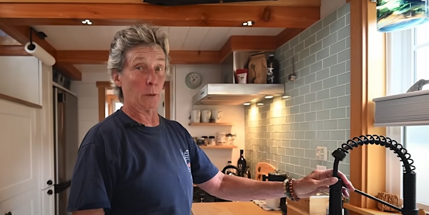 the kitchen and Beth