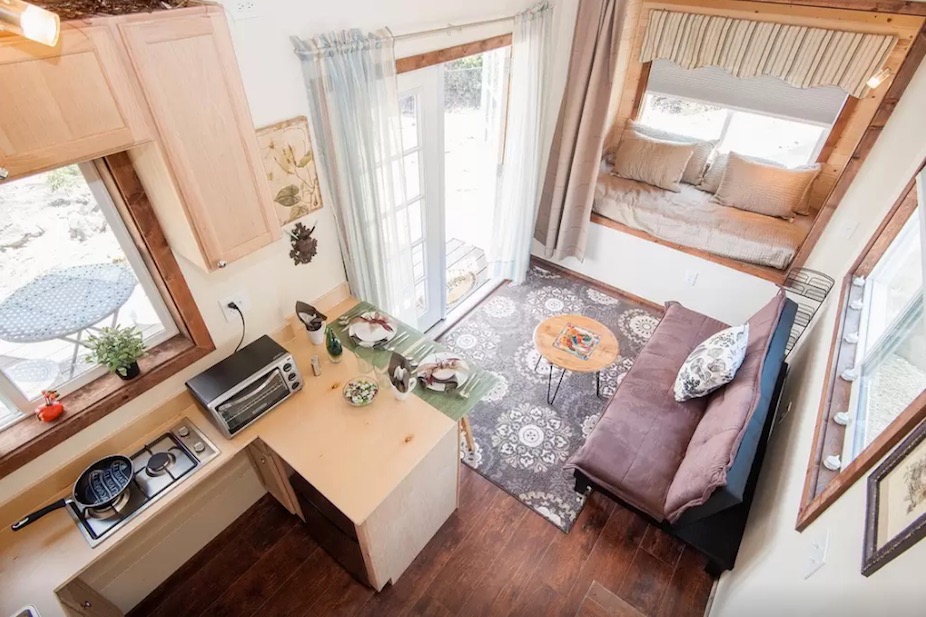 zen cottage interior 1