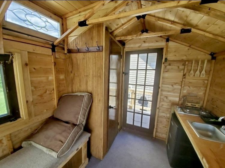 Shanty Boats: Simple Living on Water - Tiny House Blog