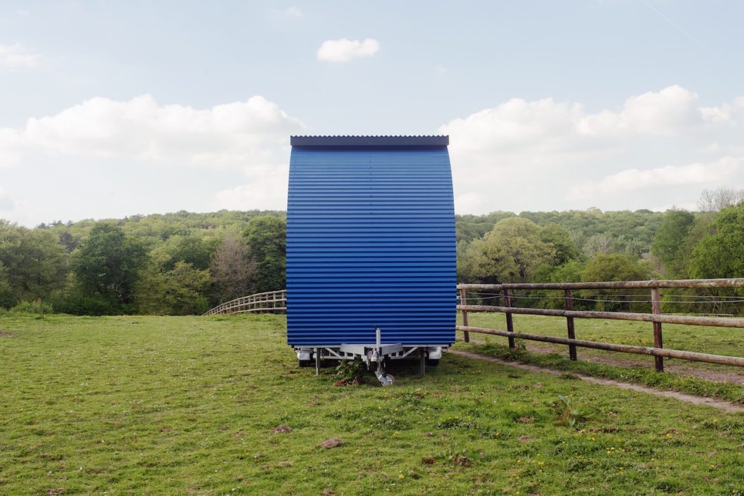 Binocles from the front