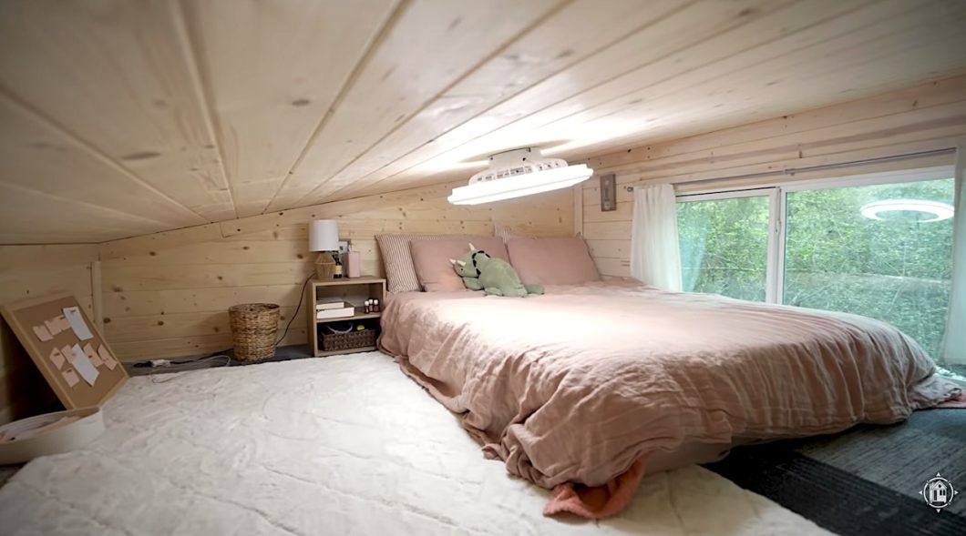 Annie's loft